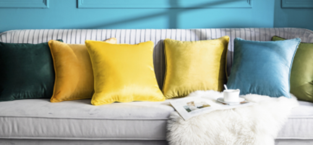 Velvet pillow cover